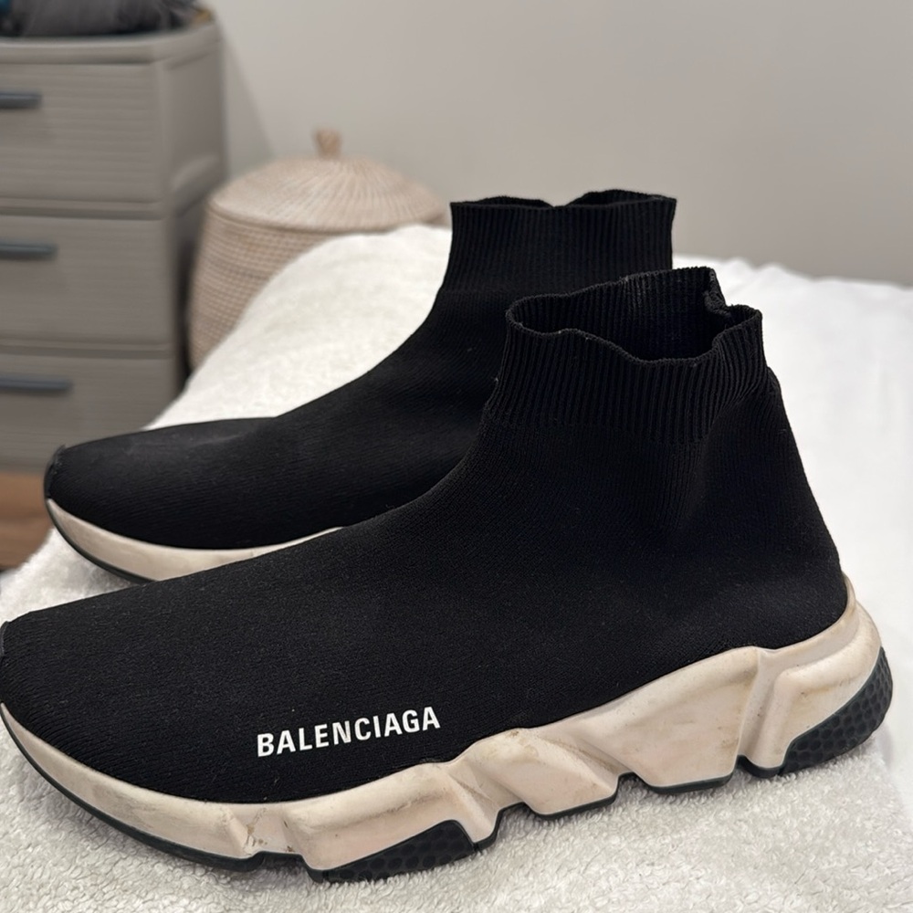 BALENCIAGA WOMEN'S SPEED 2.0 RECYCLED KNIT SNEAKER